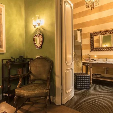 Italianway - Borgonuovo 12 Apartment Милано Екстериор снимка