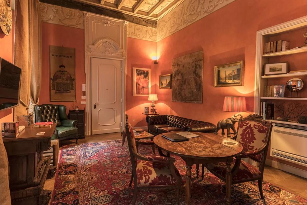 Italianway - Borgonuovo 12 Apartment Милано Екстериор снимка