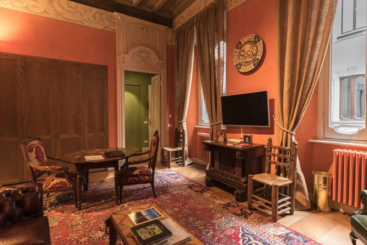 Italianway - Borgonuovo 12 Apartment Милано Екстериор снимка